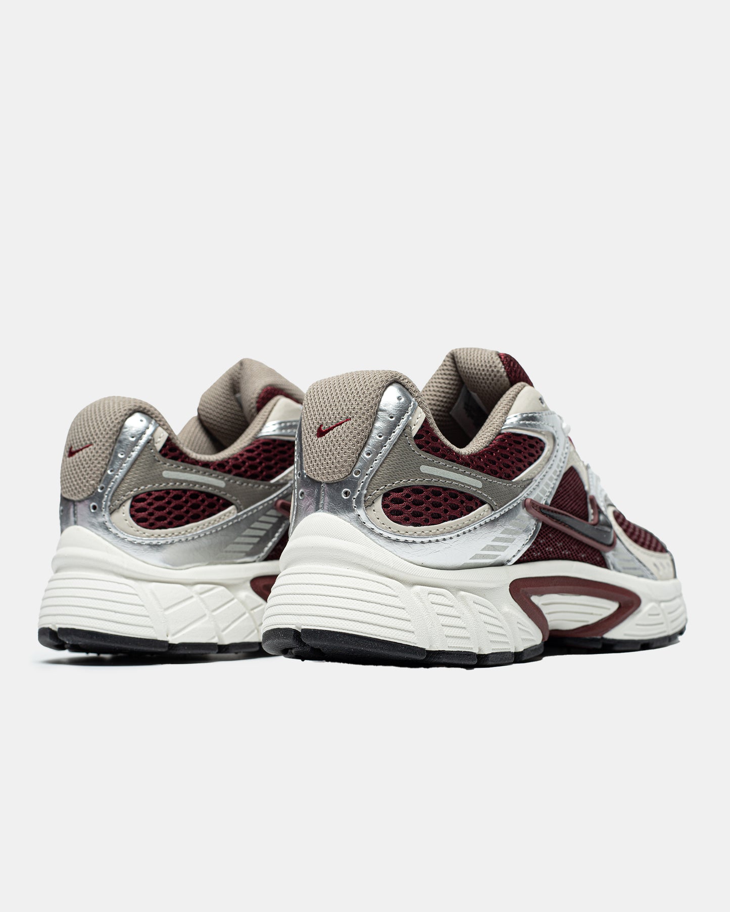 Nike V5 RNR 'Burgundy Crush Wine Red'