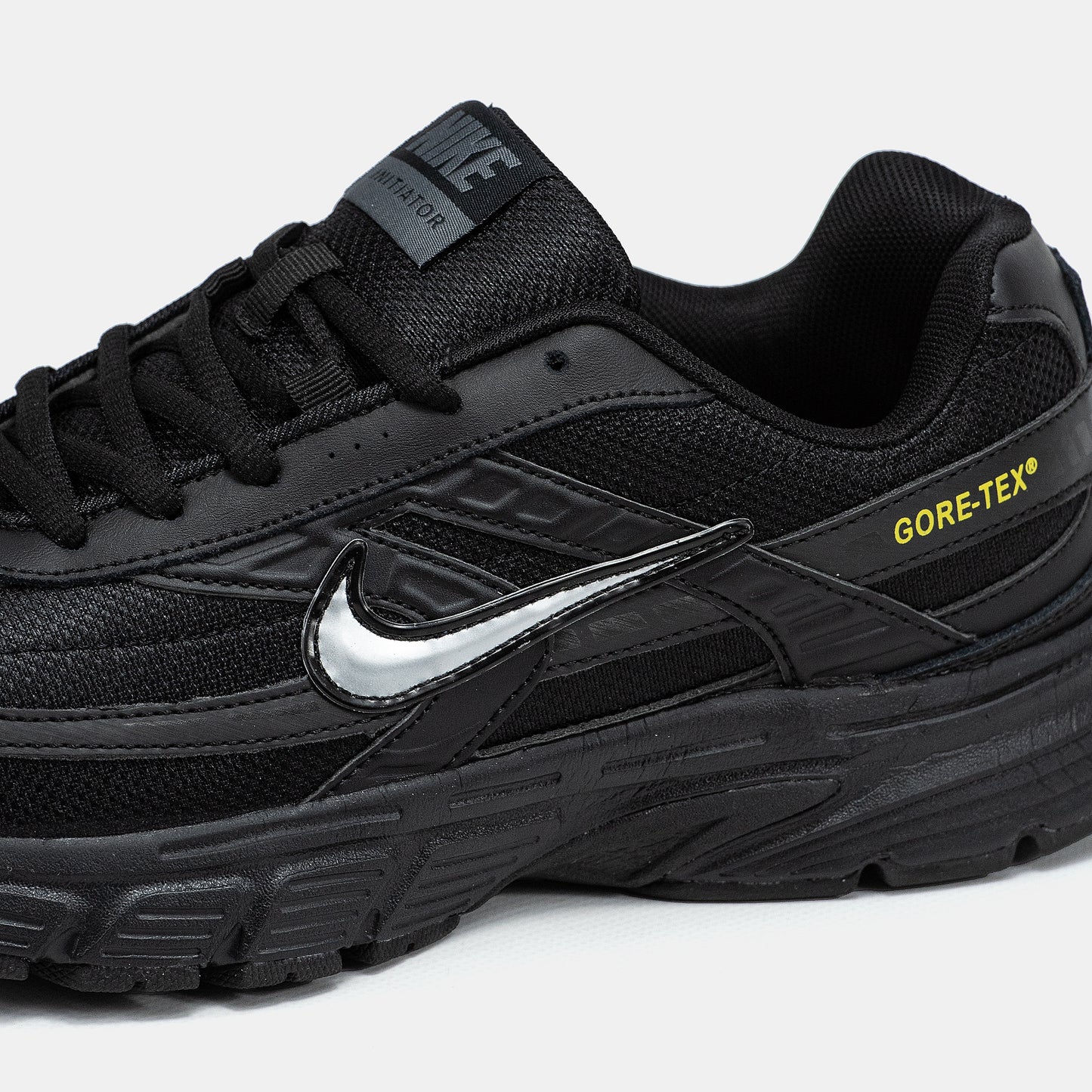 Nike Initiator Gore Tex