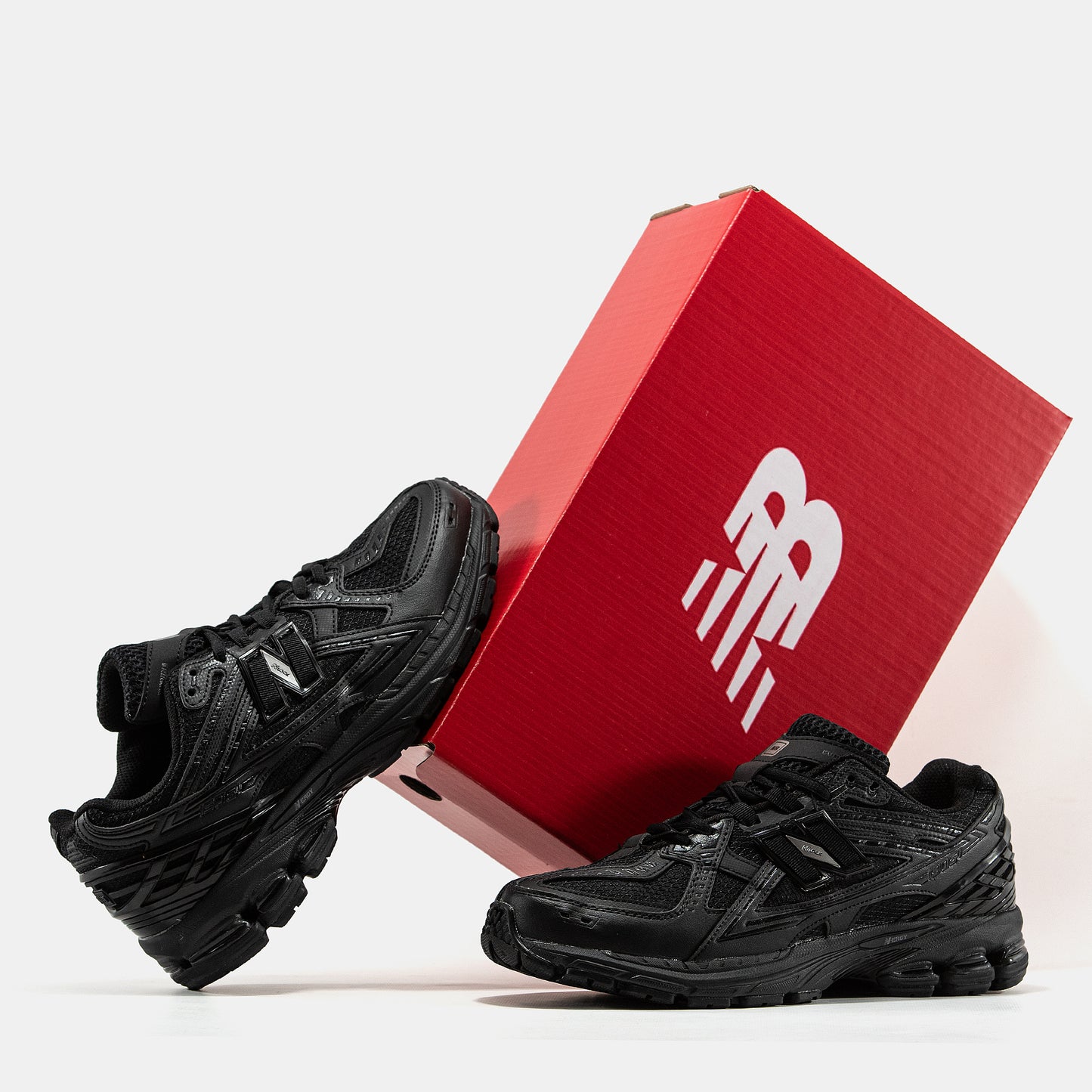 New Balance 1906U