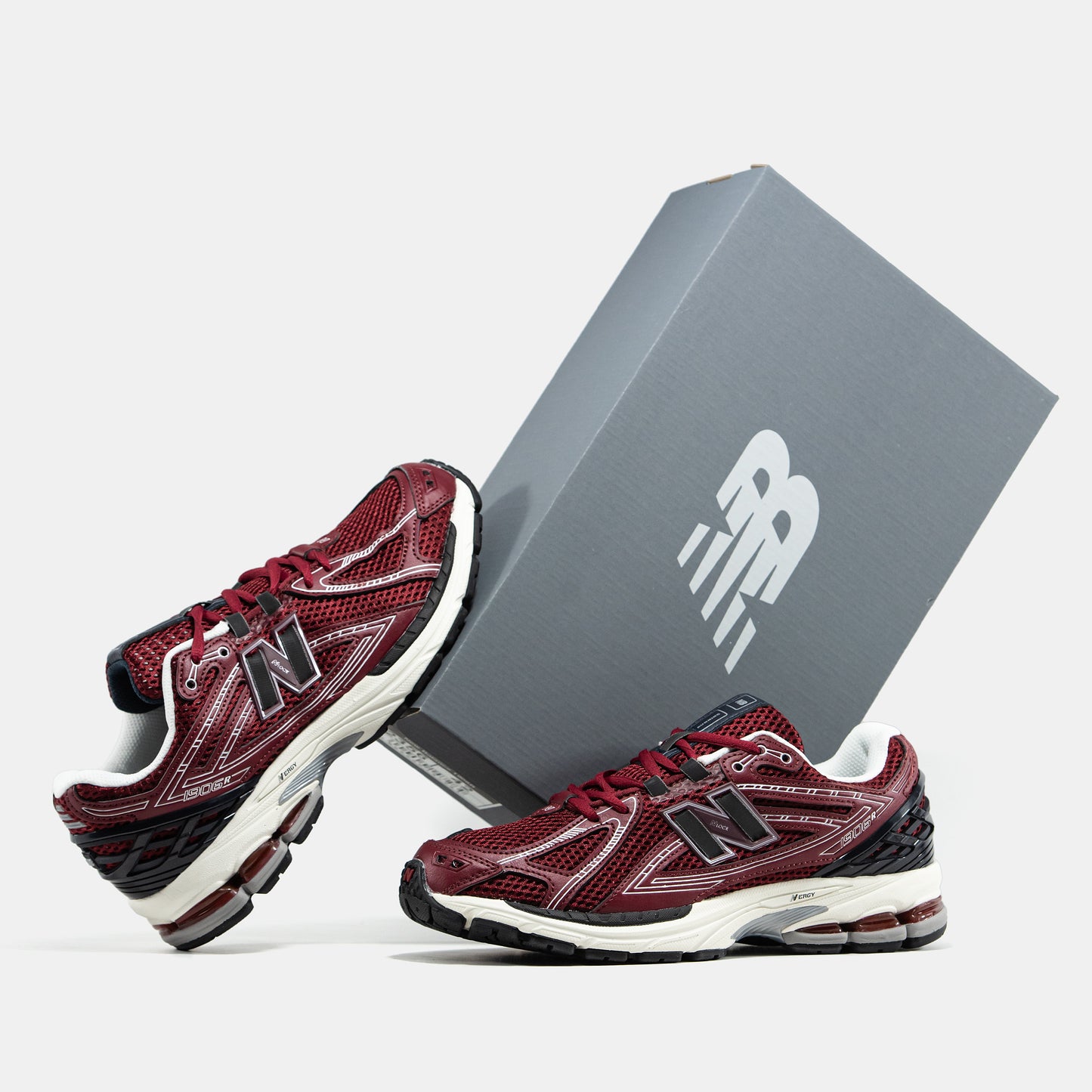 New Balance 1906R