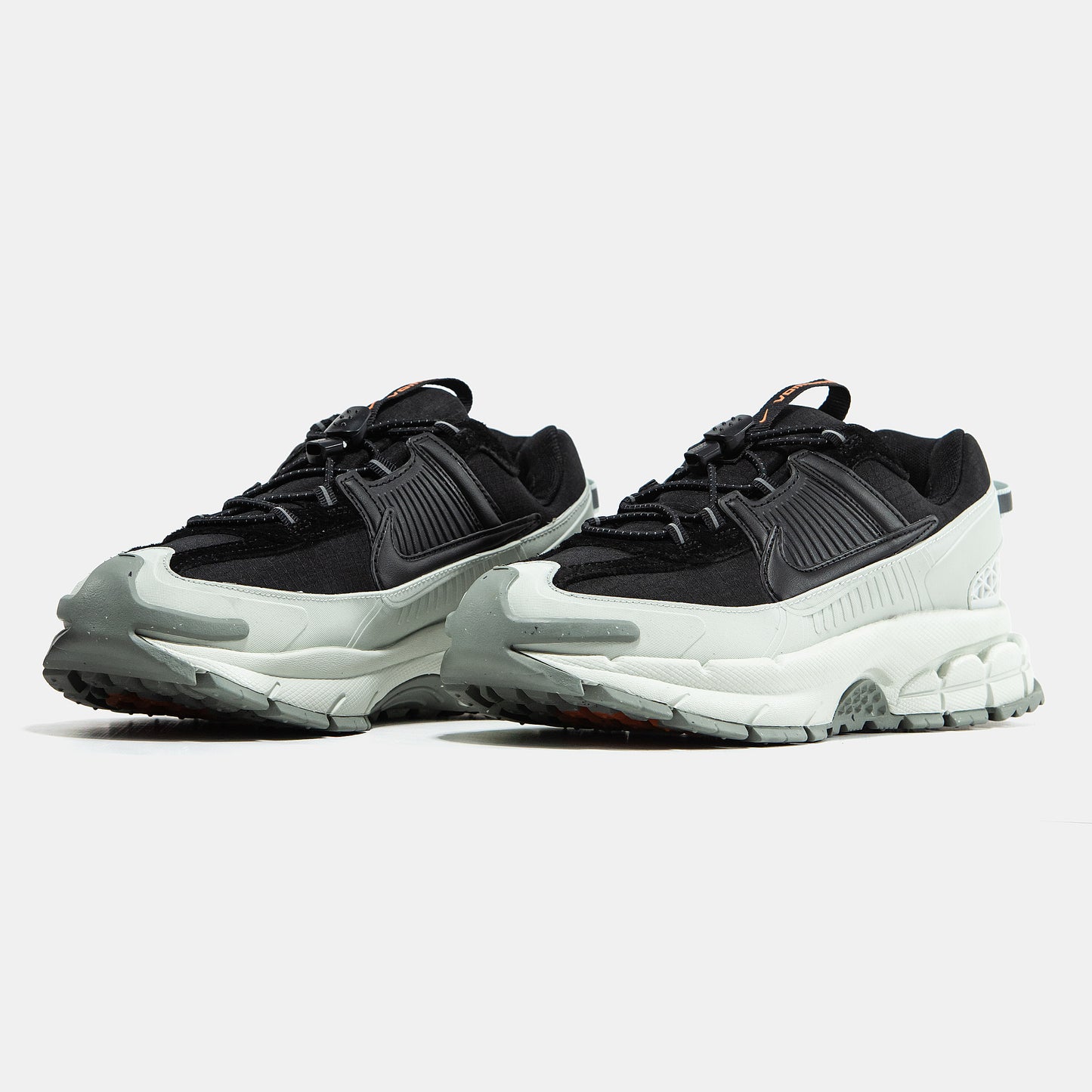 Nike Air Zoom Vomero Roam