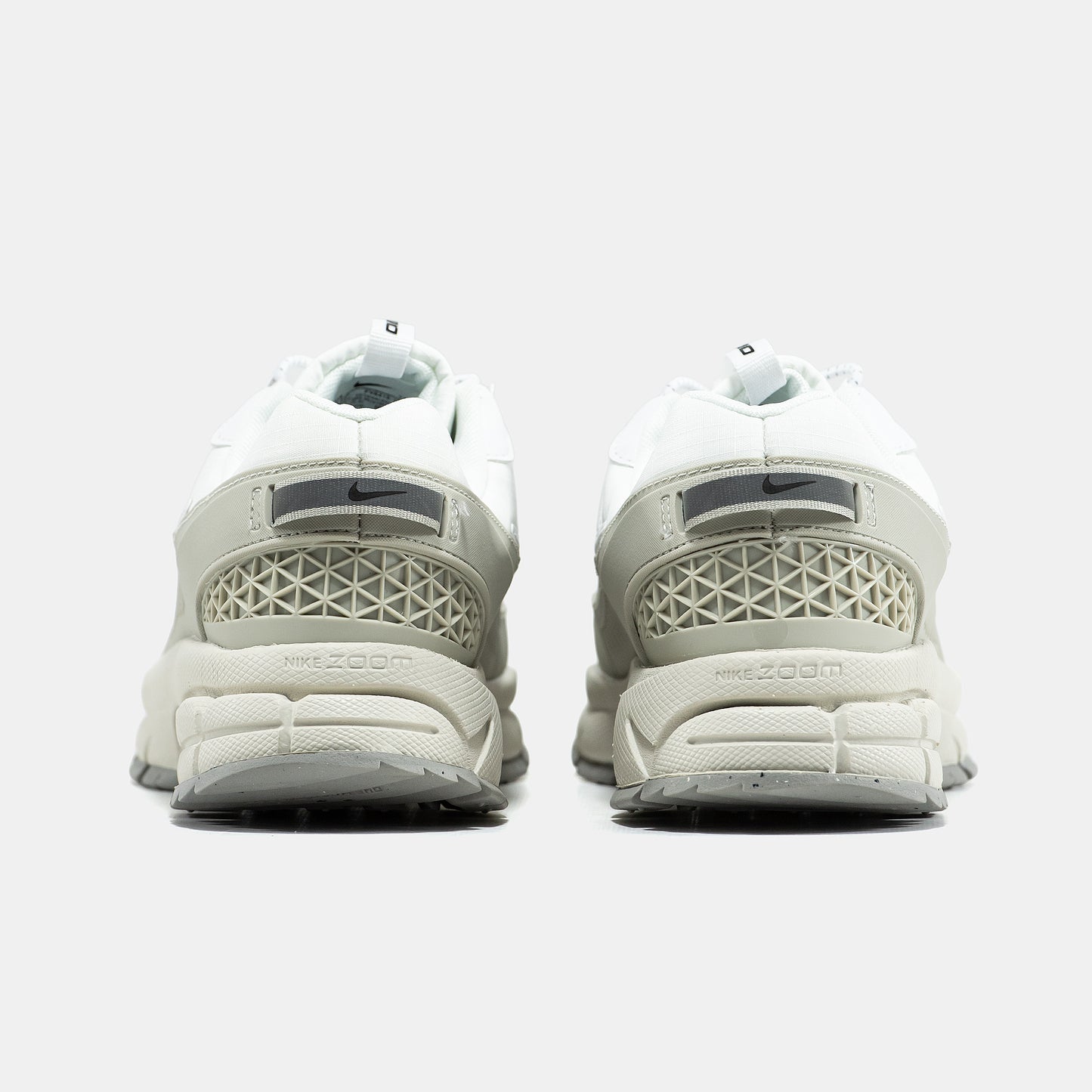 Nike Air Zoom Vomero Roam