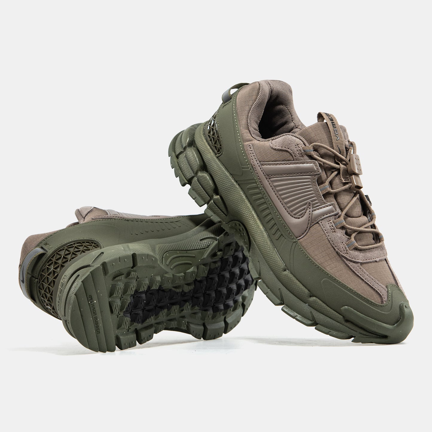 Nike Air Zoom Vomero Roam