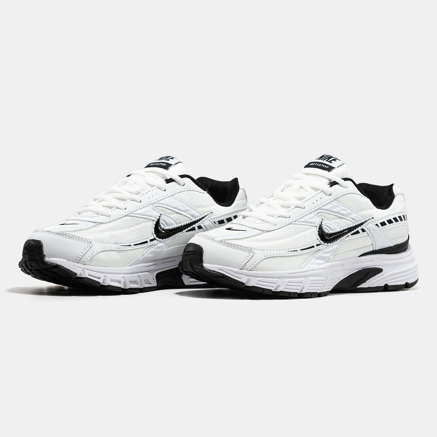 Nike Initiator
