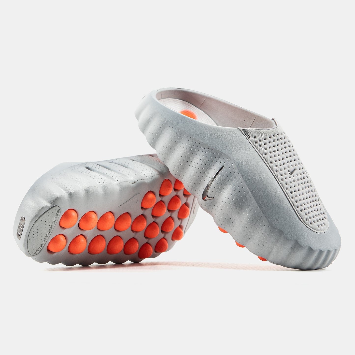 Nike Mind 001