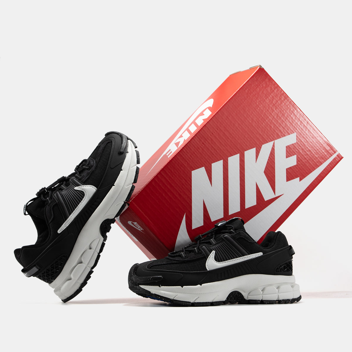Nike Air Zoom Vomero Roam