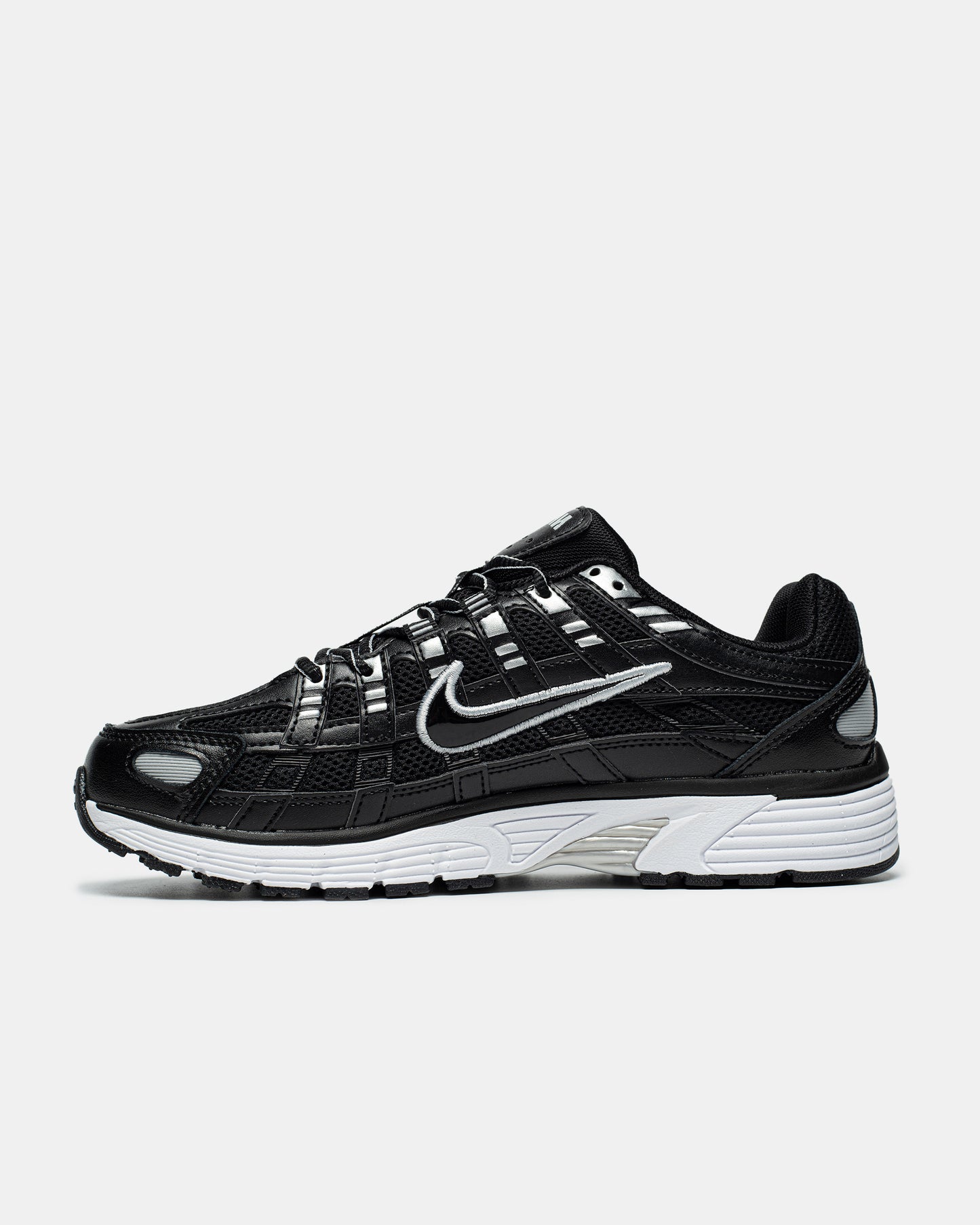 Nike P-6000 “Black Metallic Silver”