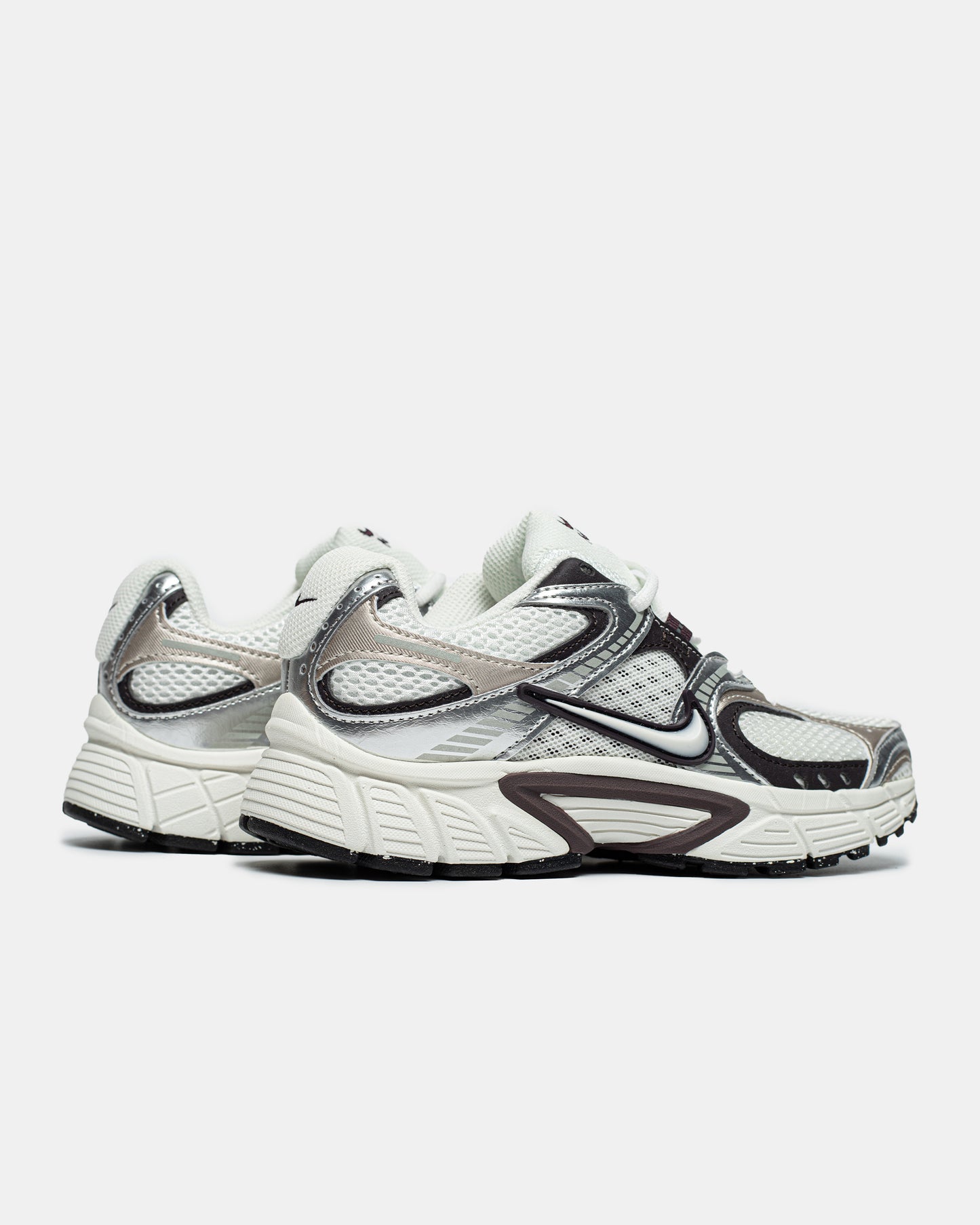 Nike V5 RNR "White/Metallic Silver/Black"