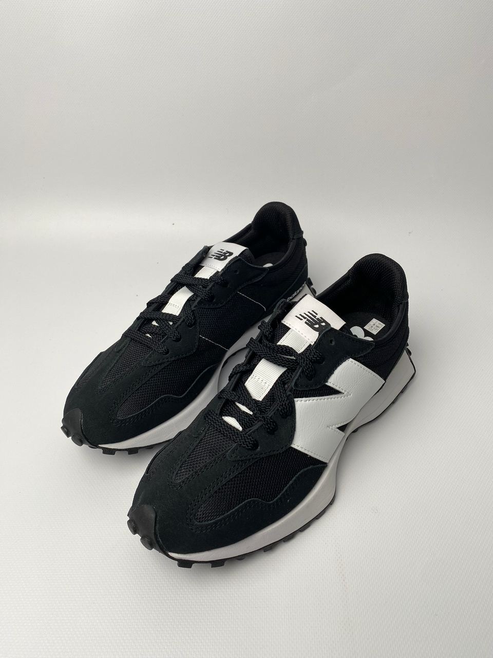 Кросівки чоловічі New Balance 327