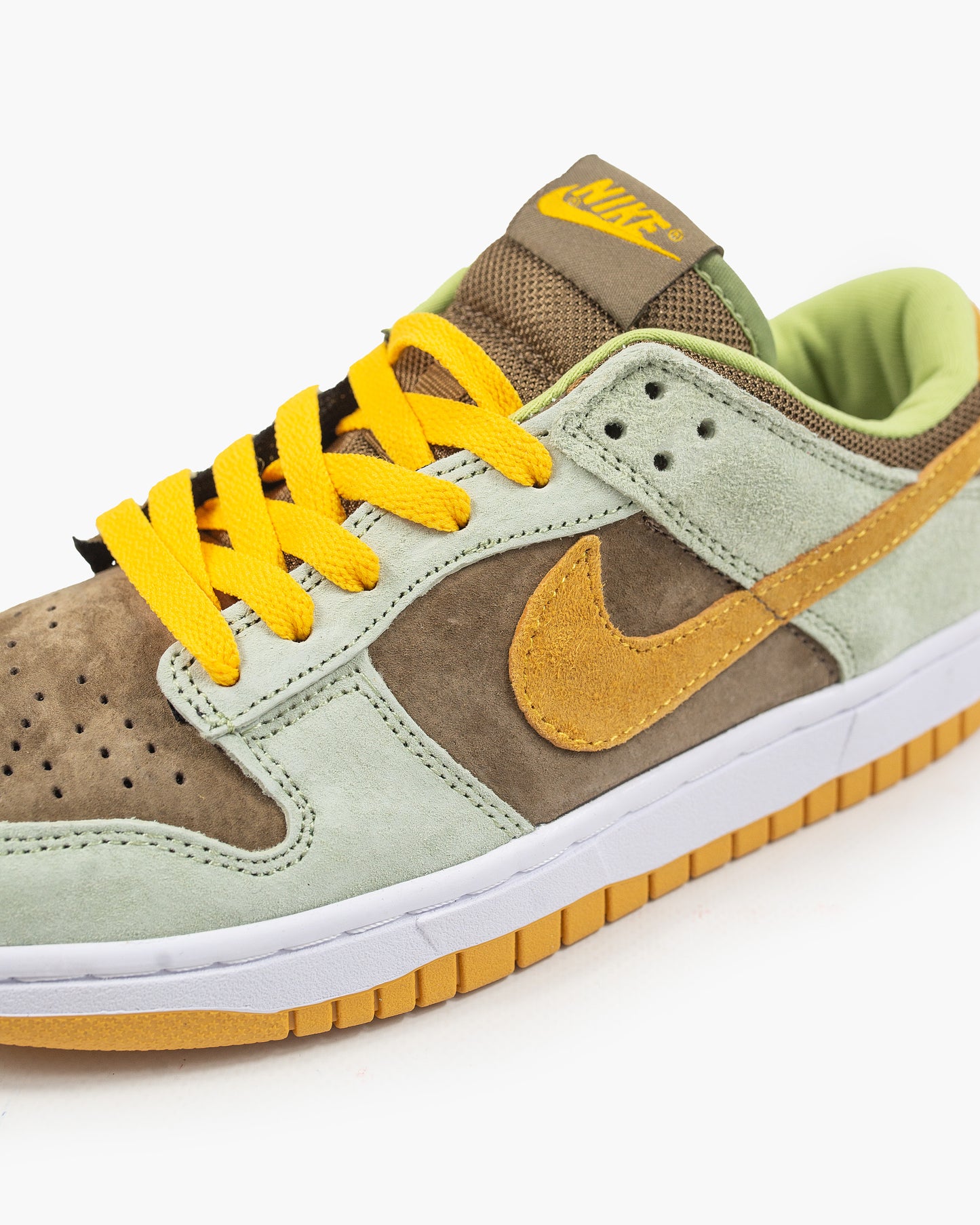 Nike SB Dunk Low Dusty Olive