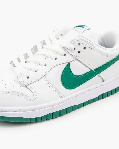 Nike SB Dunk Low