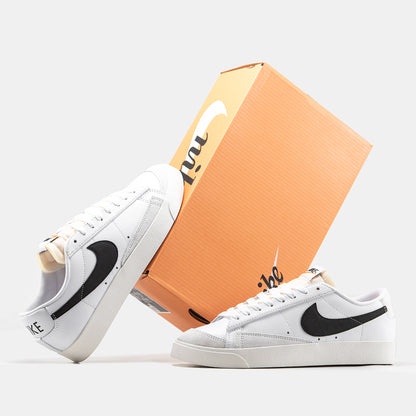 Nike Blazer 77 Low Vintage White