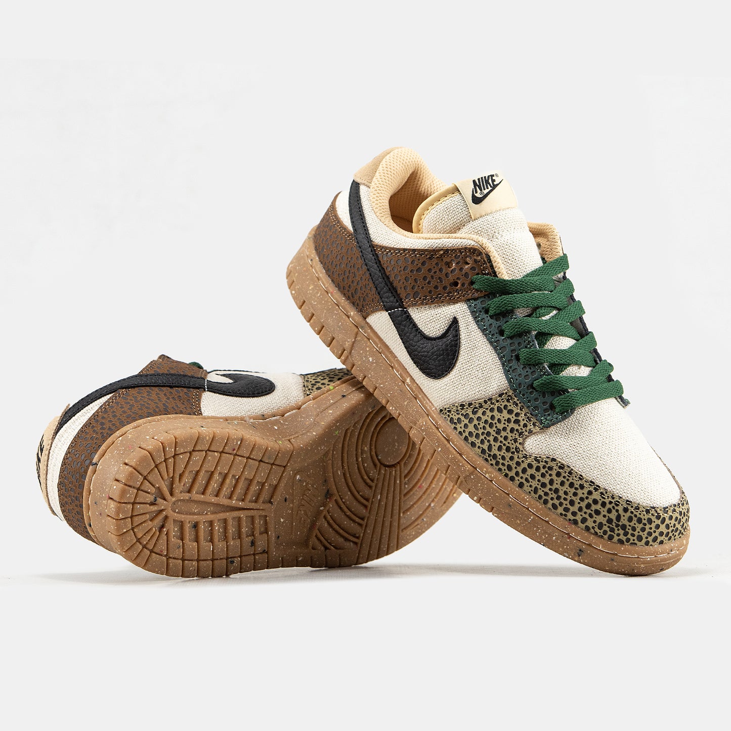 Nike SB Dunk Low Safari