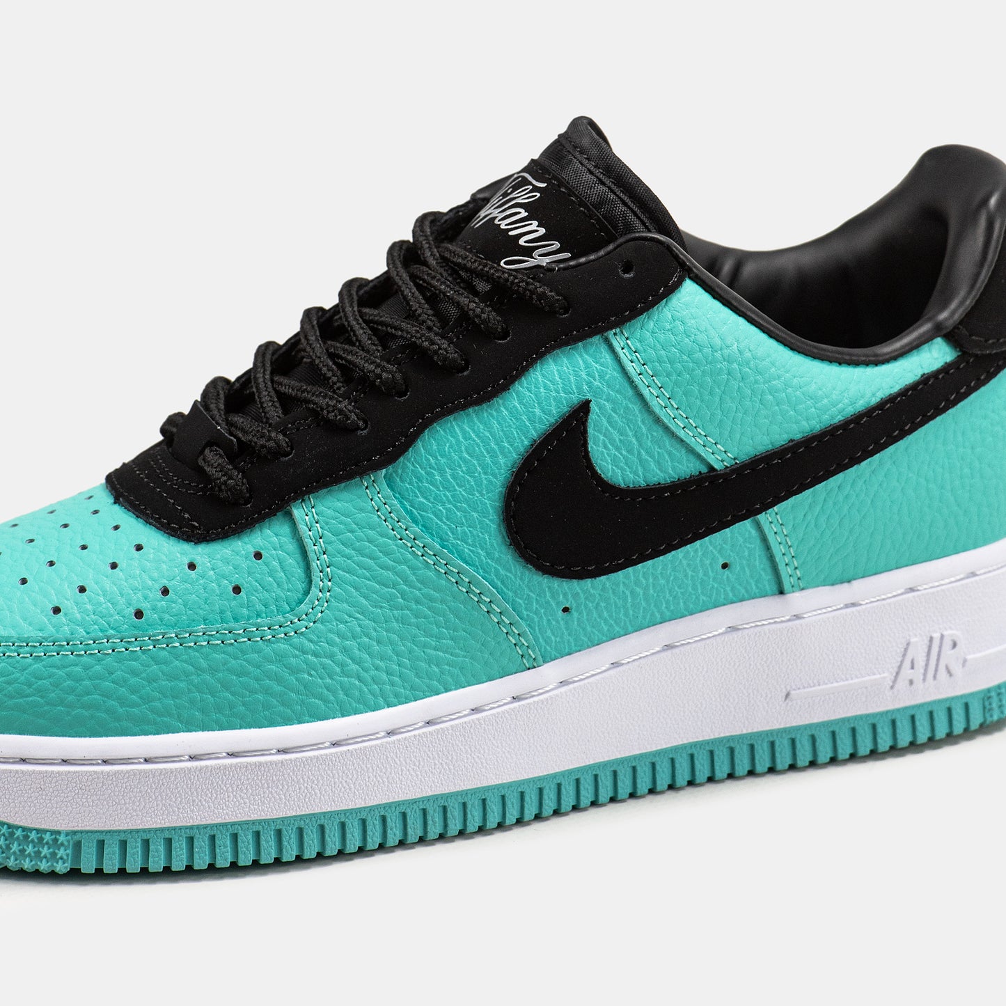 Nike Air Force 1 Low x Tiffany & Co