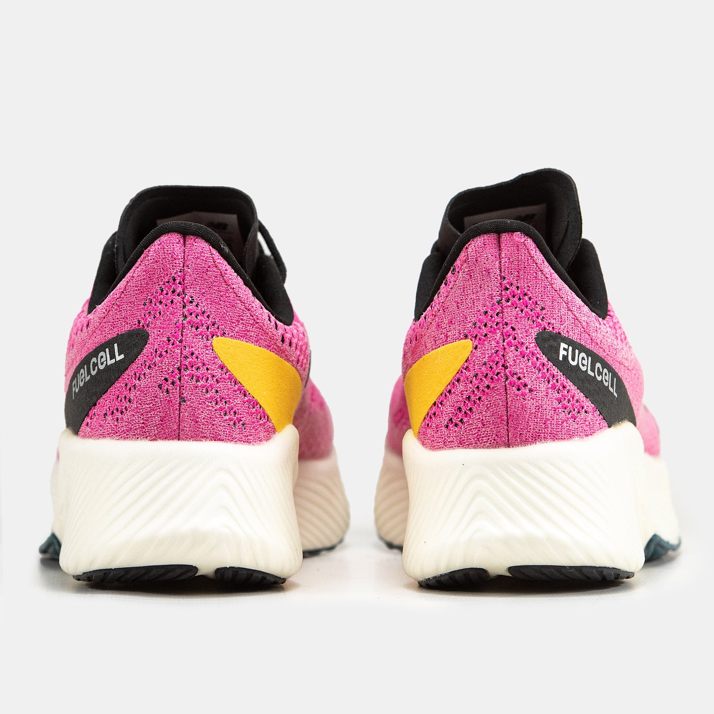 New Balance Fuel Cell RC Elite Pink