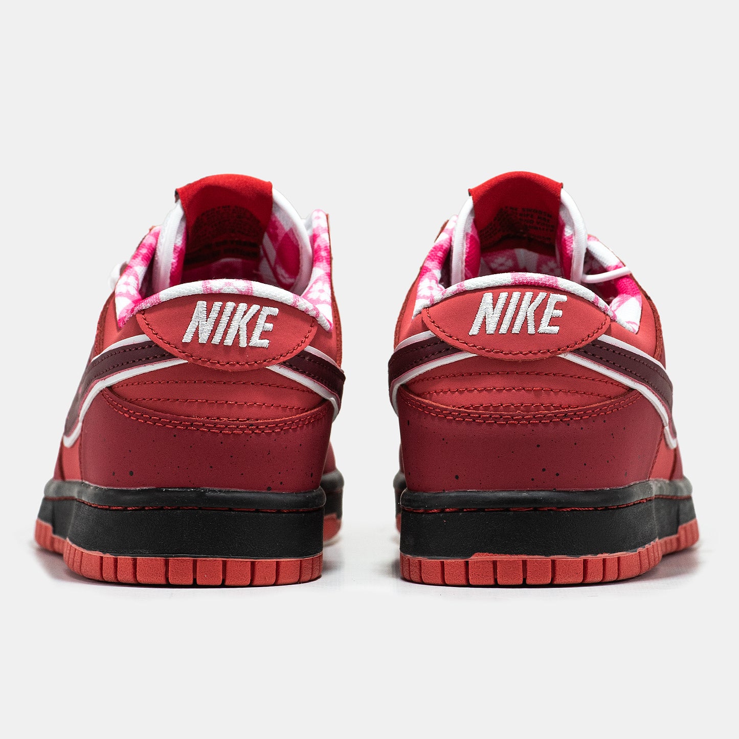 Nike SB Dunk Low Red Lobster