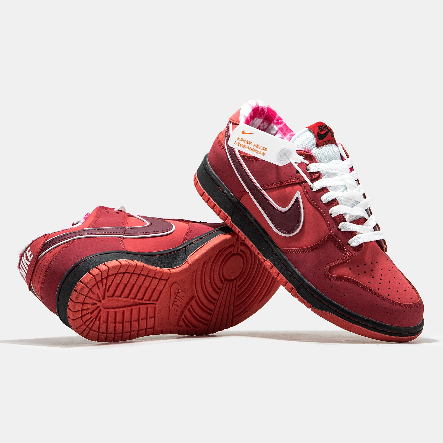 Nike SB Dunk Low Red Lobster