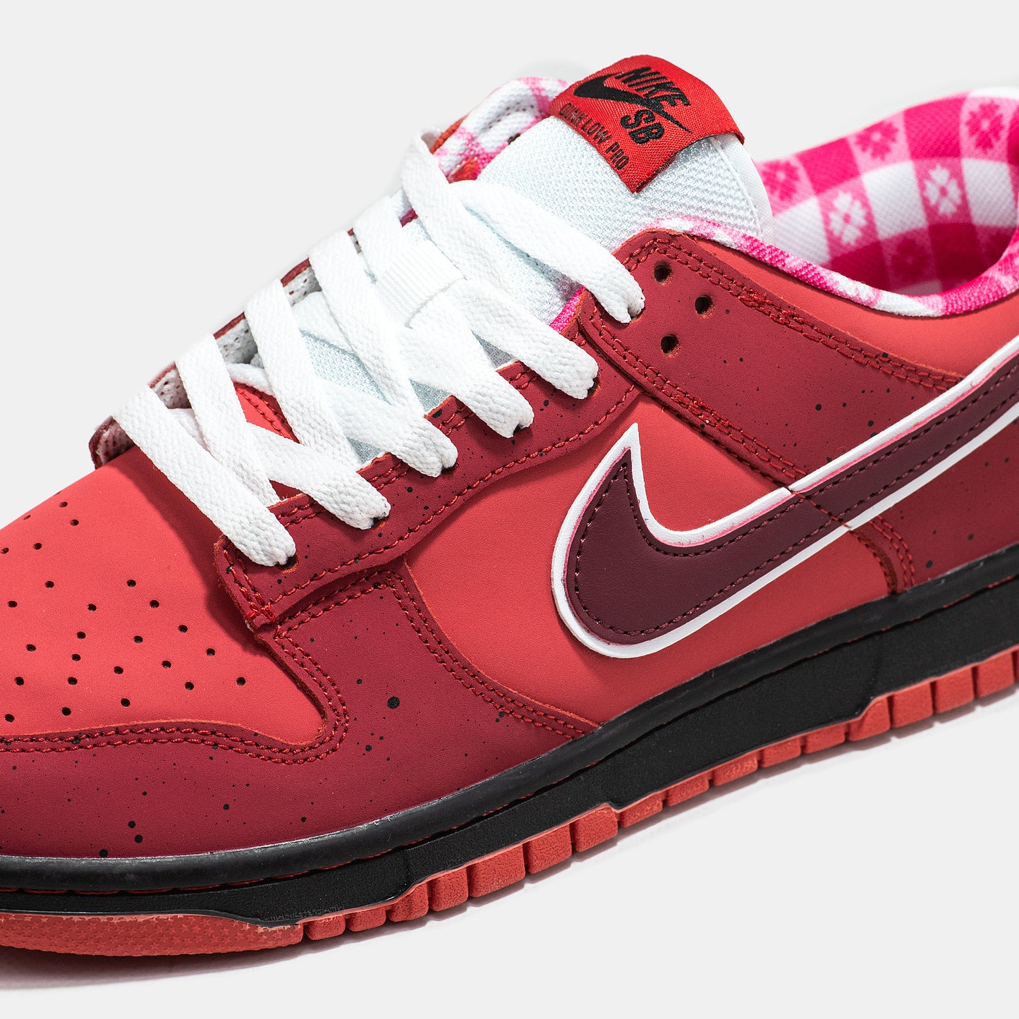 Nike SB Dunk Low Red Lobster