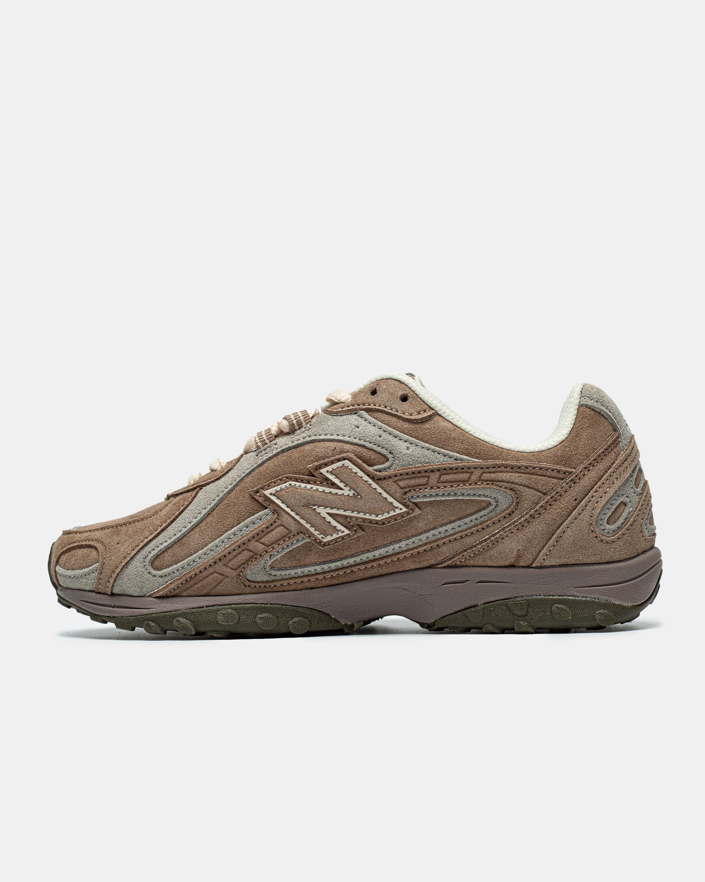 New Balance 204L ‚Mushroom Arid Stone‘