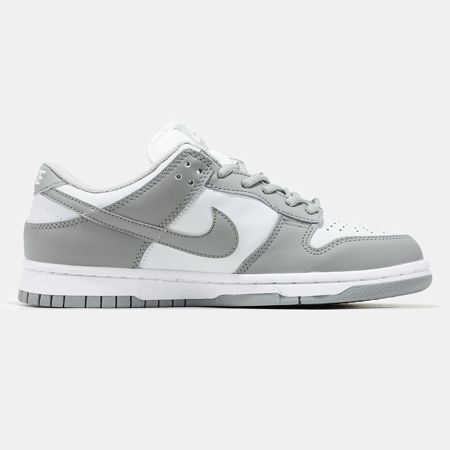 Nike SB Dunk Low Gray