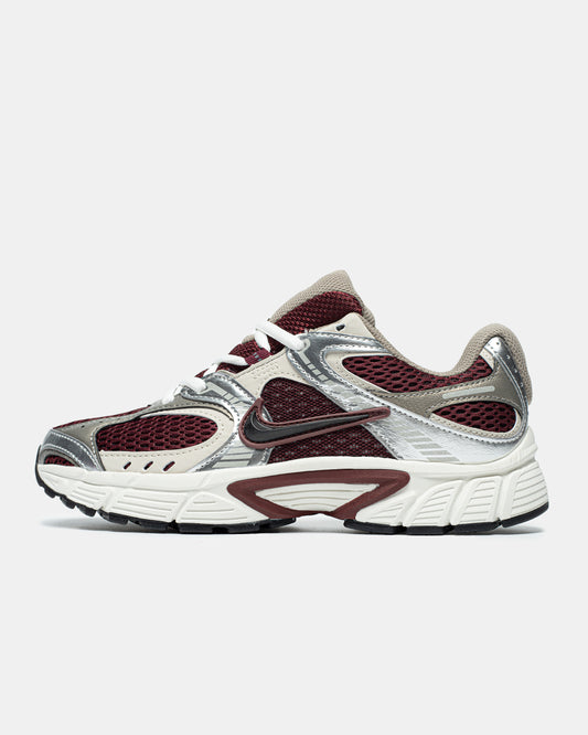 Nike V5 RNR 'Burgundy Crush Wine Red'