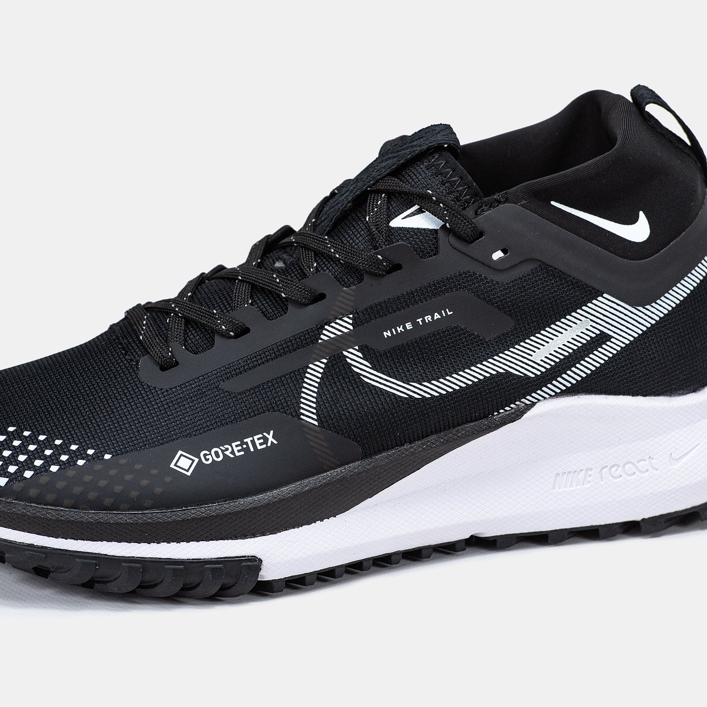 Nike Pegasus Trail 4 Gore-Tex