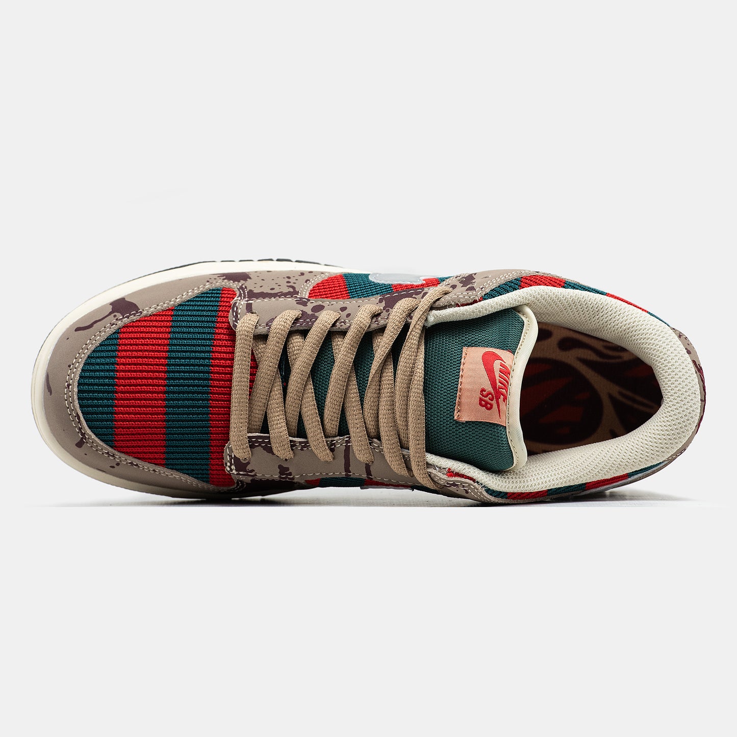 Nike SB Dunk Low Freddy Krueger