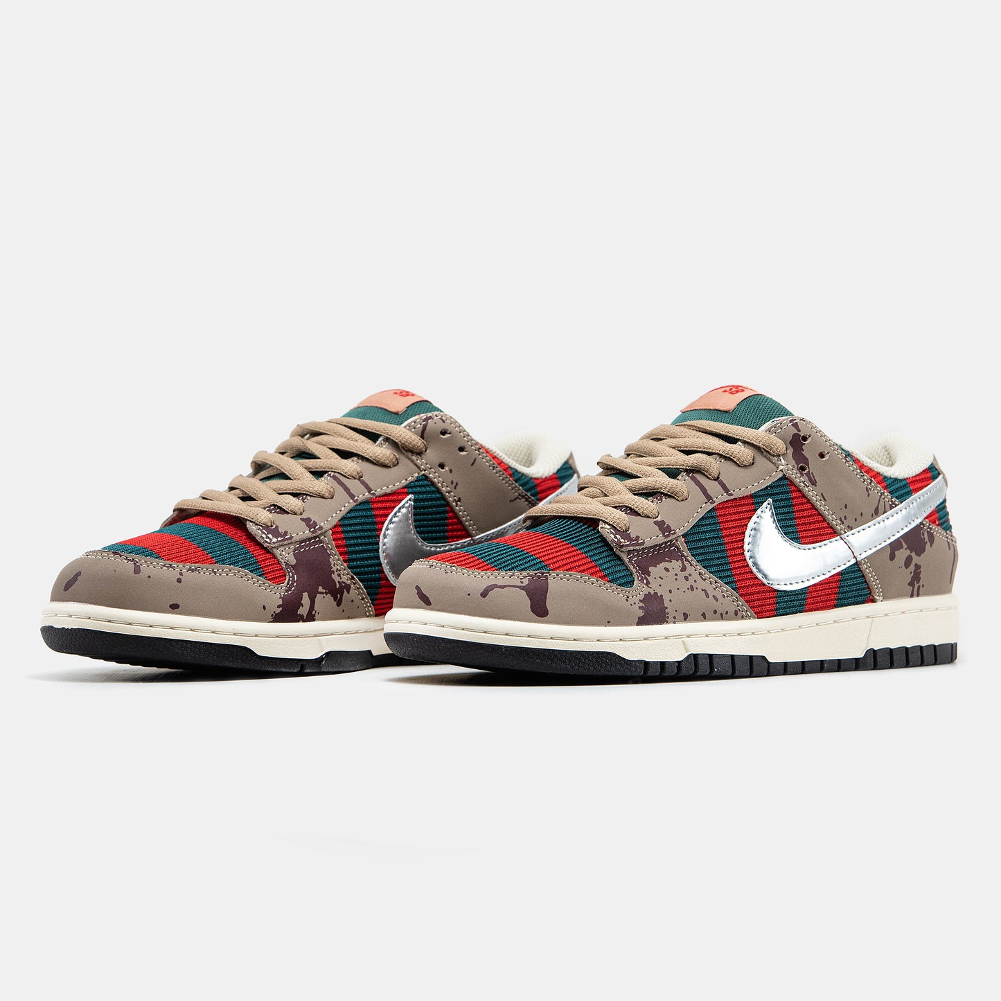 Nike SB Dunk Low Freddy Krueger