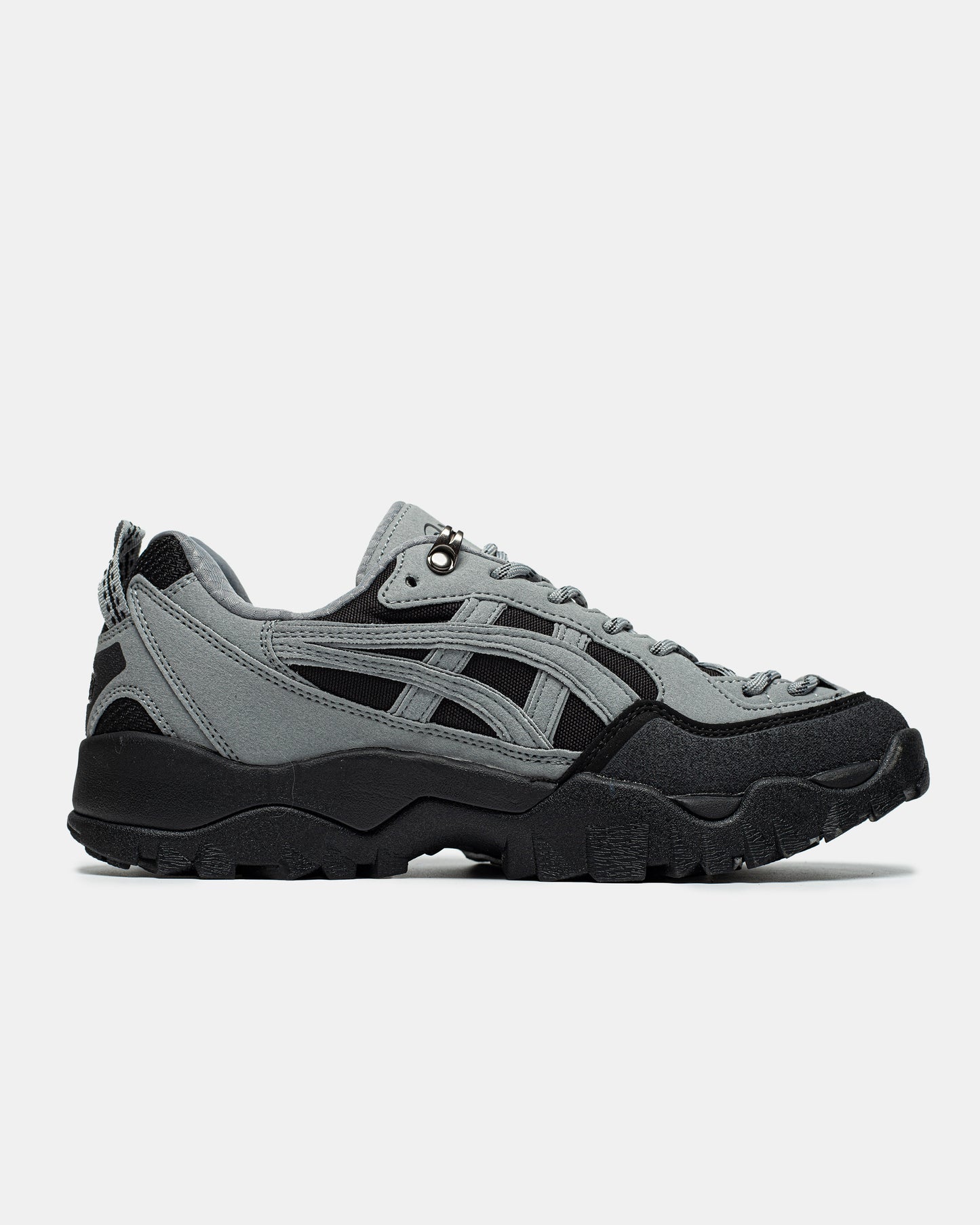 Asics Gel-Pickax silver