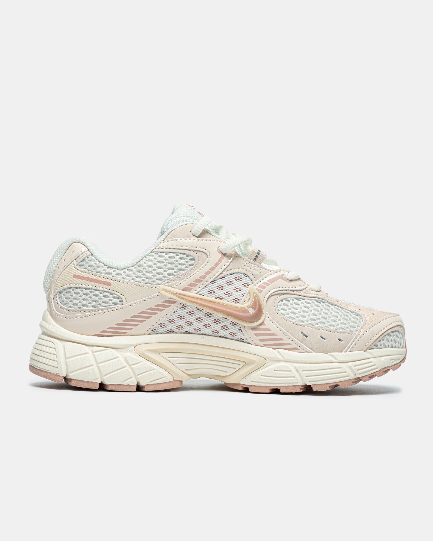 Nike V5 RNR ‘Soft Pearl’