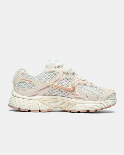 Nike V5 RNR ‘Soft Pearl’