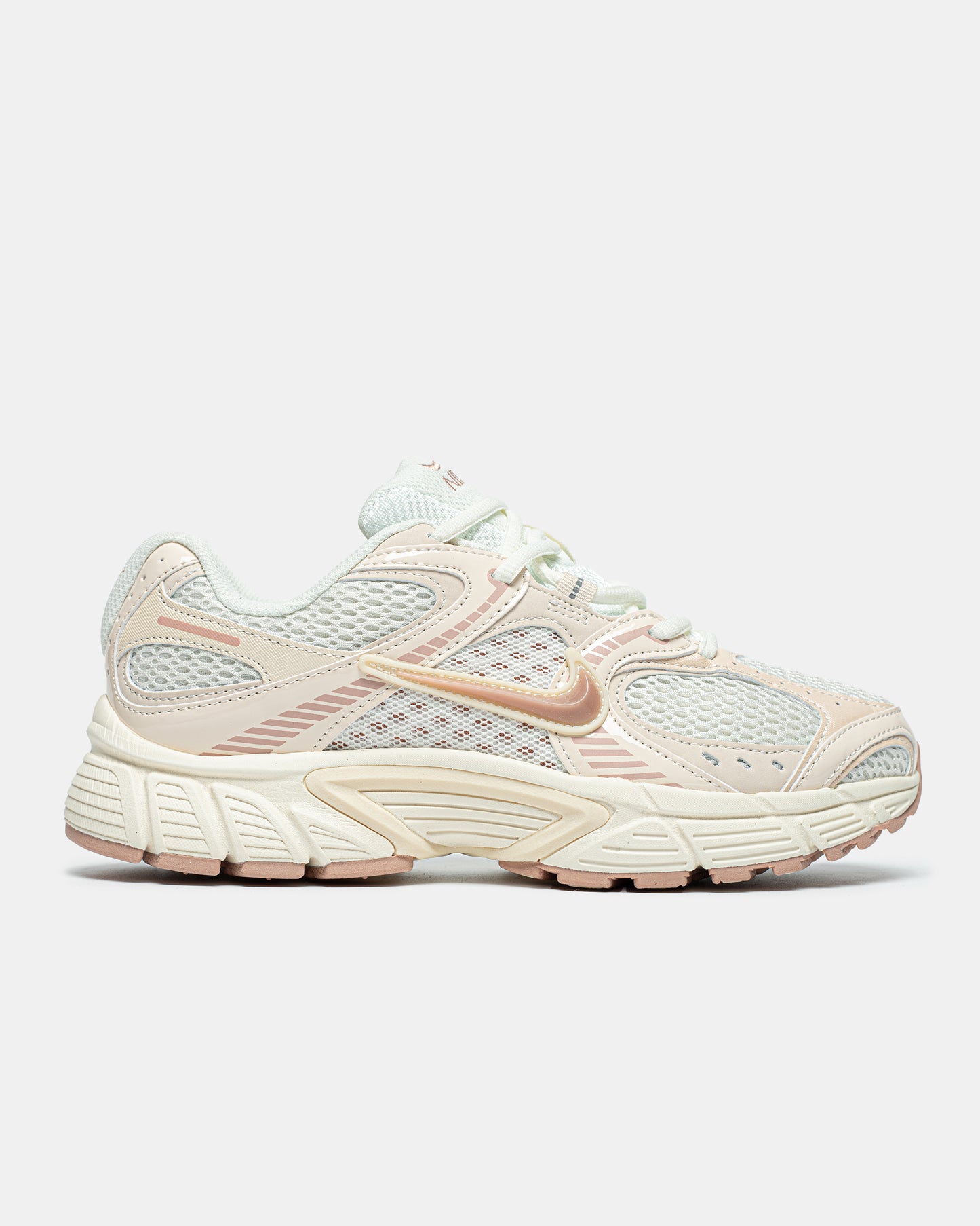 Nike V5 RNR ‘Soft Pearl’