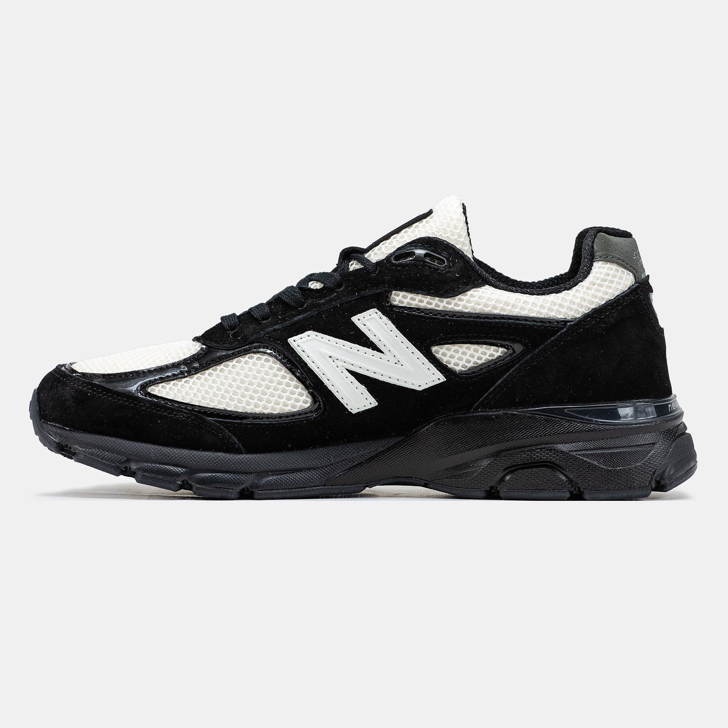 New Balance 990v4 JFG