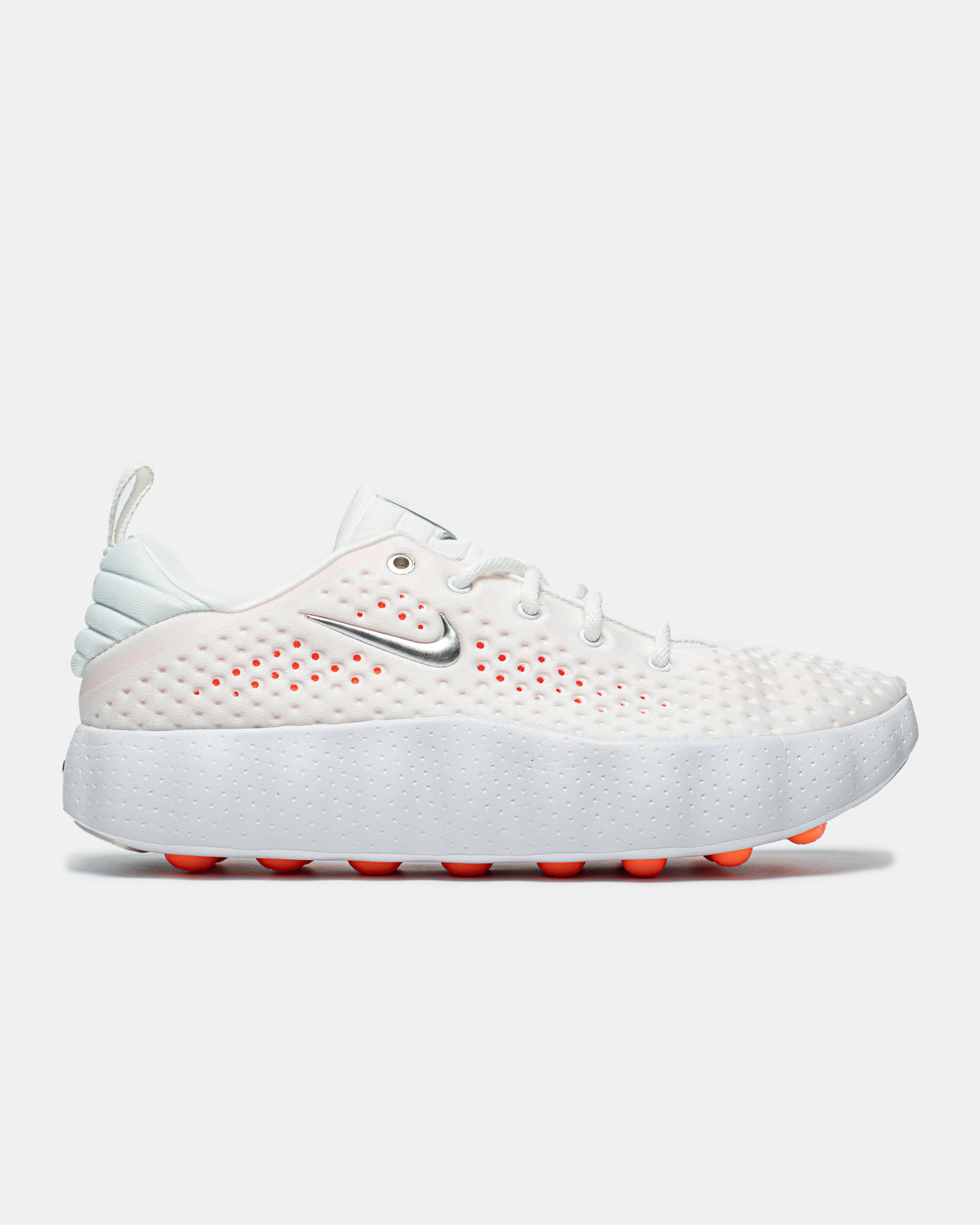 Nike Wmns Mind 002 Sail / Chrome / Chalk / Hyper Crimson