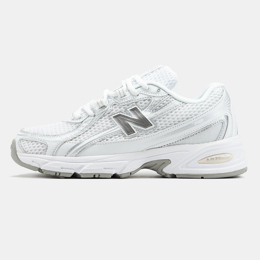 New Balance 740v2