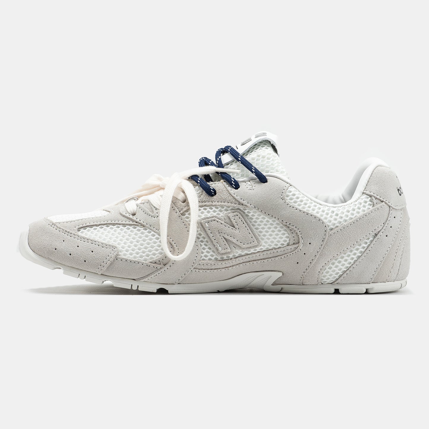 New Balance 530 x Miu Miu