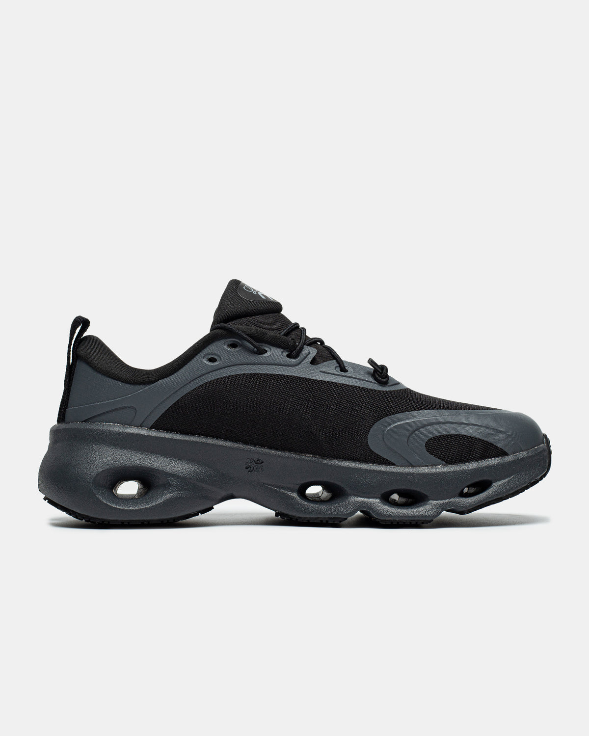 On Running x Loewe Cloudsolo Black / Dark Grey