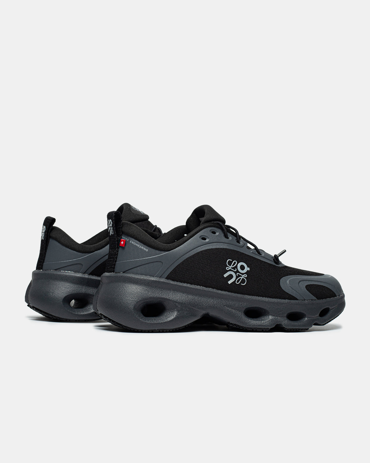 On Running x Loewe Cloudsolo Black / Dark Grey