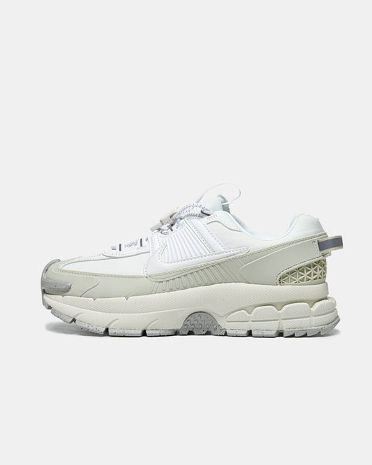 Nike Air Zoom Vomero Roam ‘Summit White’