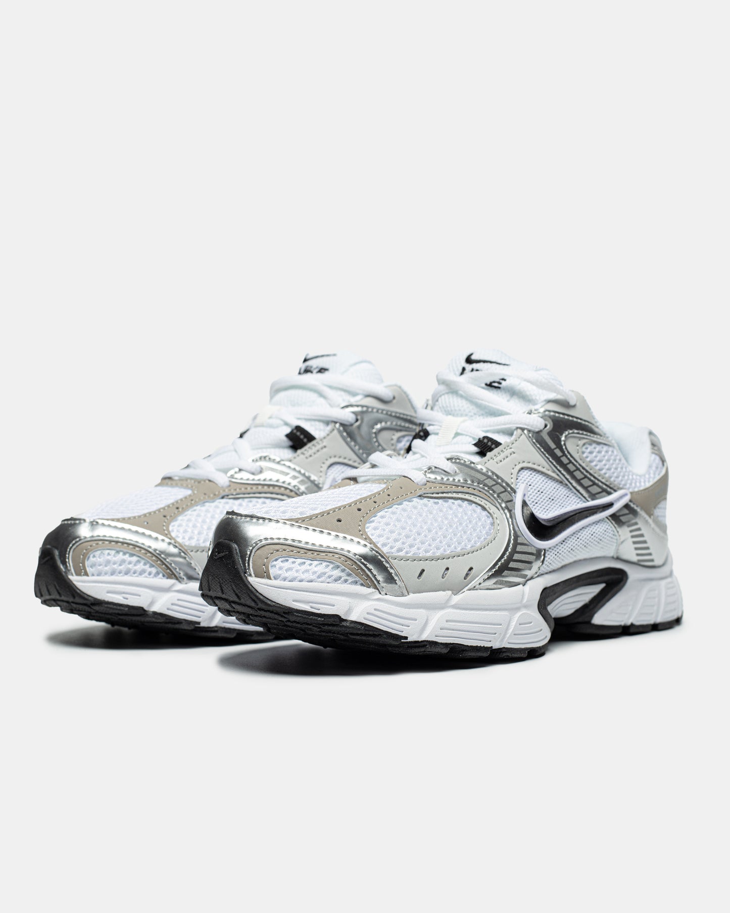 Nike V5 RNR ‘Vast Grey’