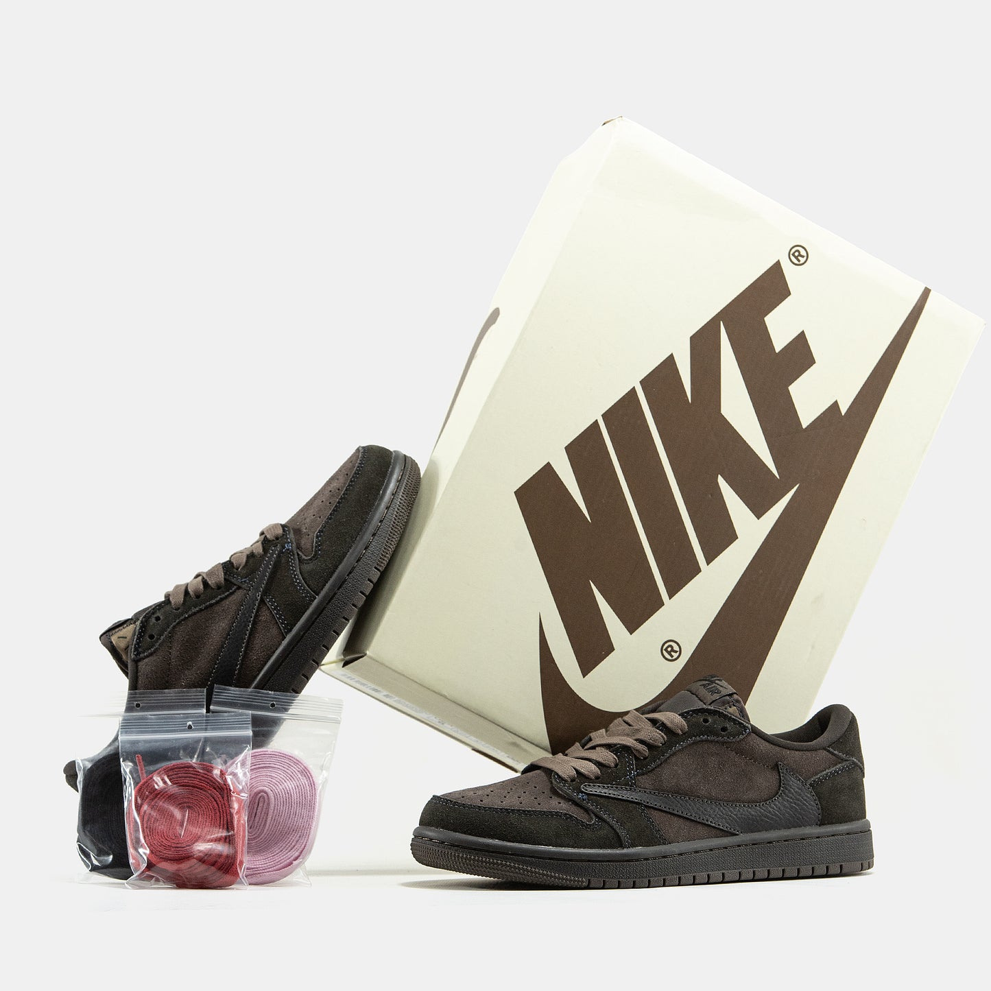 Nike Air Jordan 1 Low x Travis Scott