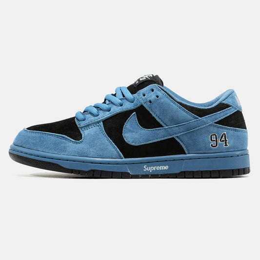Nike SB Dunk x Supreme