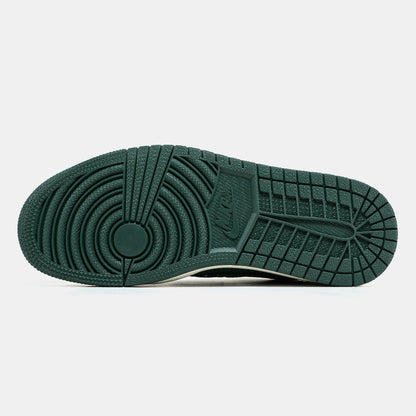 Nike Air Jorgan 1 Low x Travis Scott x Gucci x Supreme