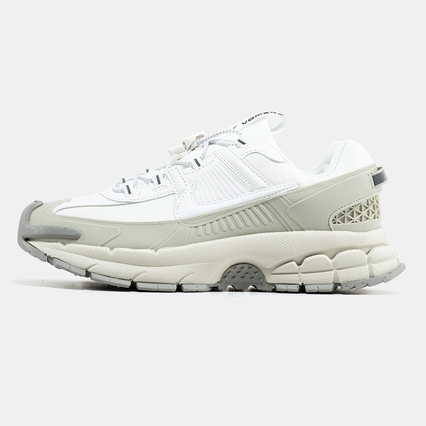 Nike Air Zoom Vomero Roam
