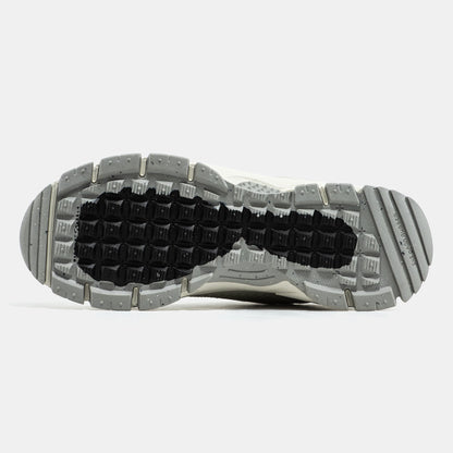 Nike Air Zoom Vomero Roam