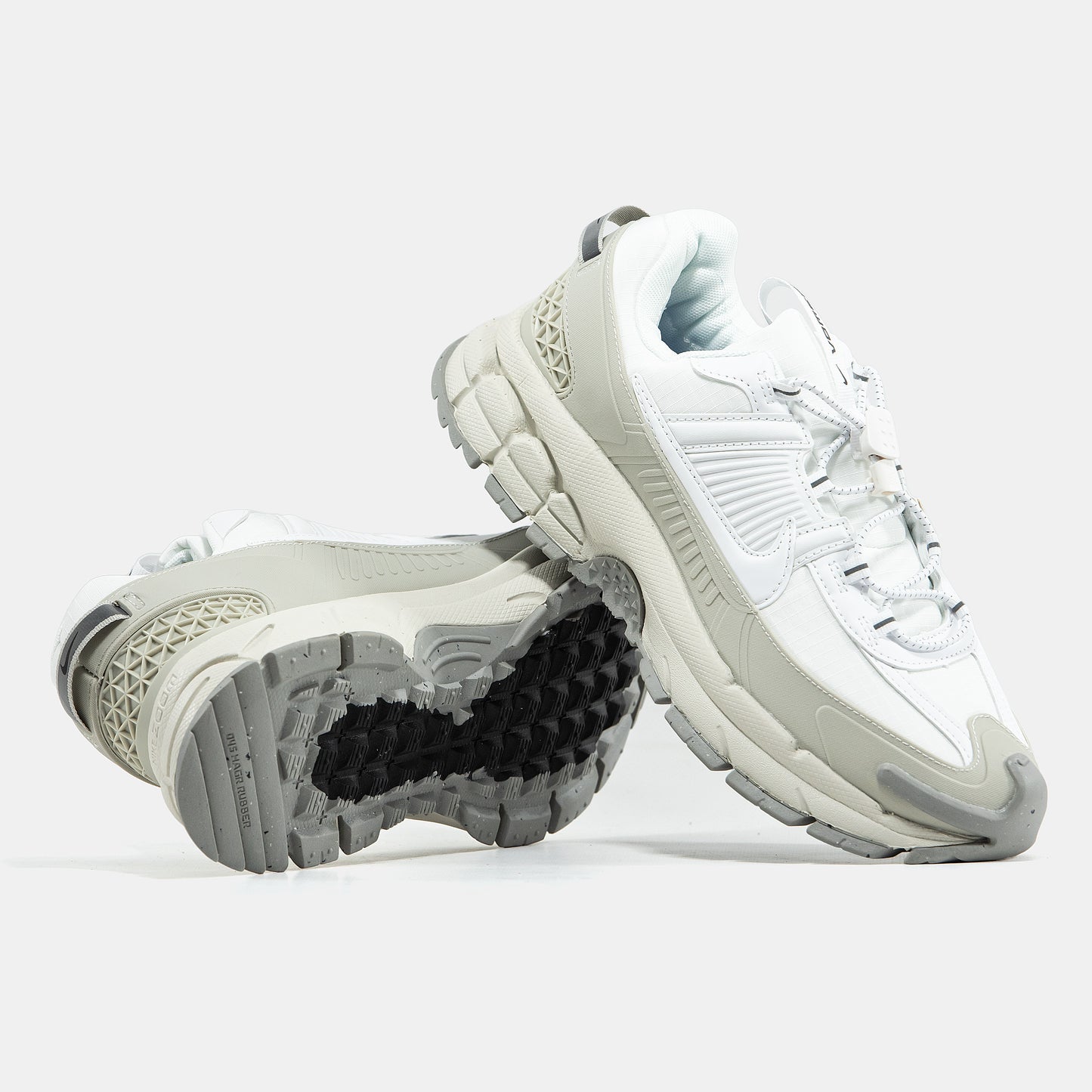 Nike Air Zoom Vomero Roam