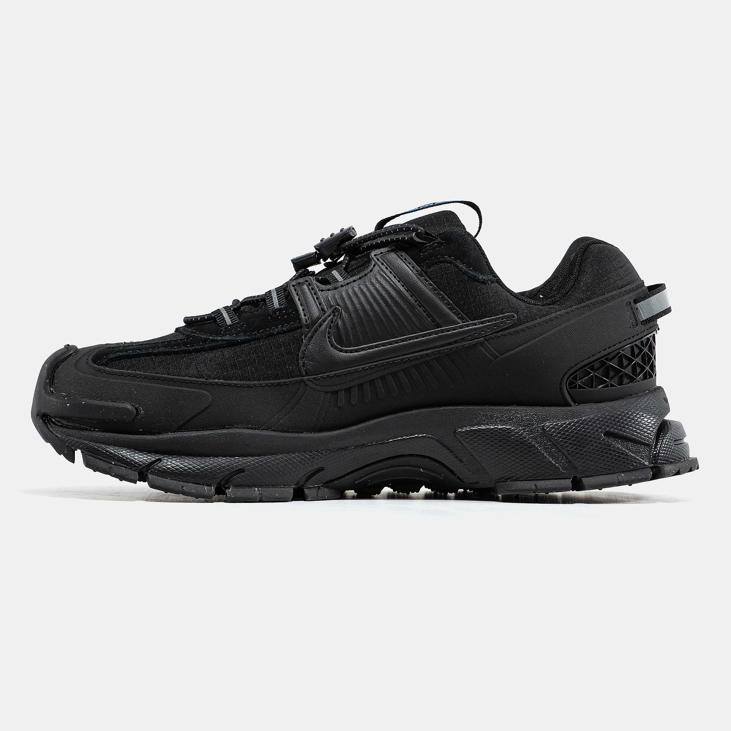 Nike Air Zoom Vomero Roam