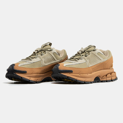 Nike Air Zoom Vomero Roam
