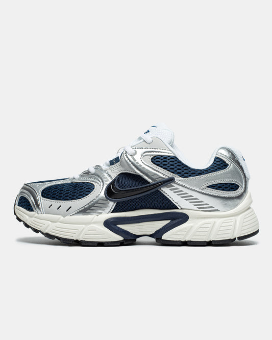 Nike V5 RNR ‘Seaweed Metallic Silver”