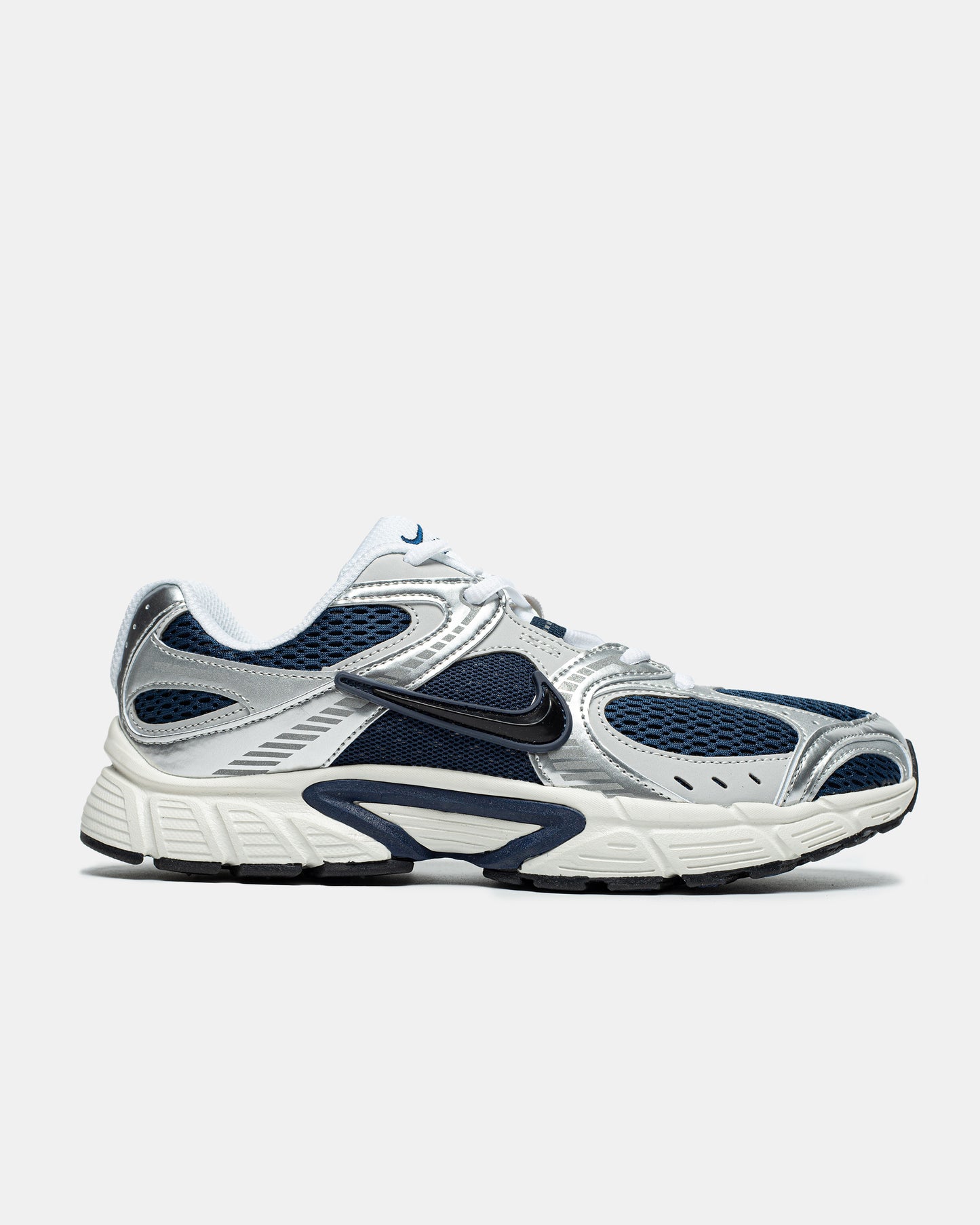 Nike V5 RNR ‘Seaweed Metallic Silver”